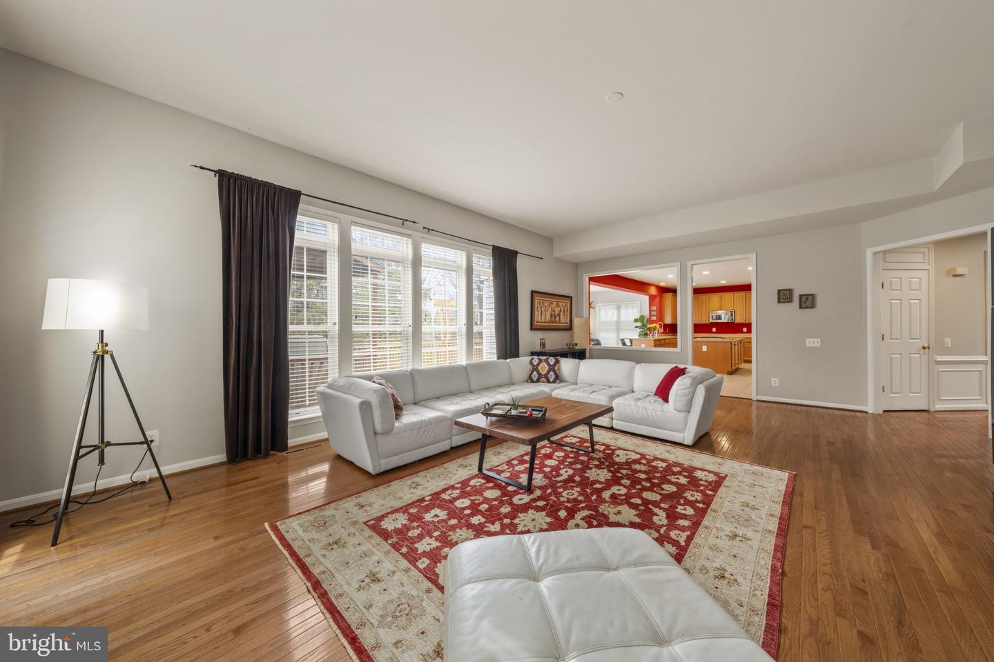 Chantilly, Virginia, 20152, United States, 5 Bedrooms Bedrooms, ,5 BathroomsBathrooms,Residential,Active,2028525