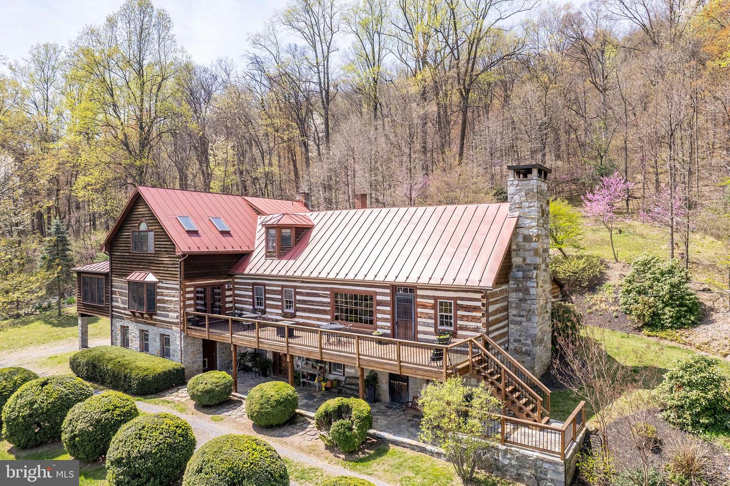 Winchester, Virginia, 22602, United States, 4 Bedrooms Bedrooms, ,4 BathroomsBathrooms,Residential,Active,2041509