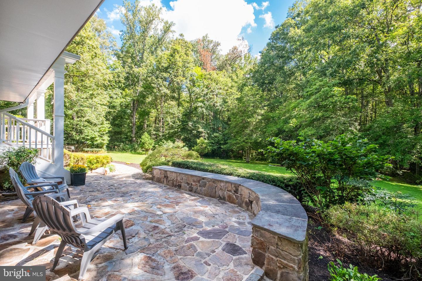 Fairfax Station, Virginia, 22039, United States, 4 Bedrooms Bedrooms, ,3 BathroomsBathrooms,Residential,Active,1936424