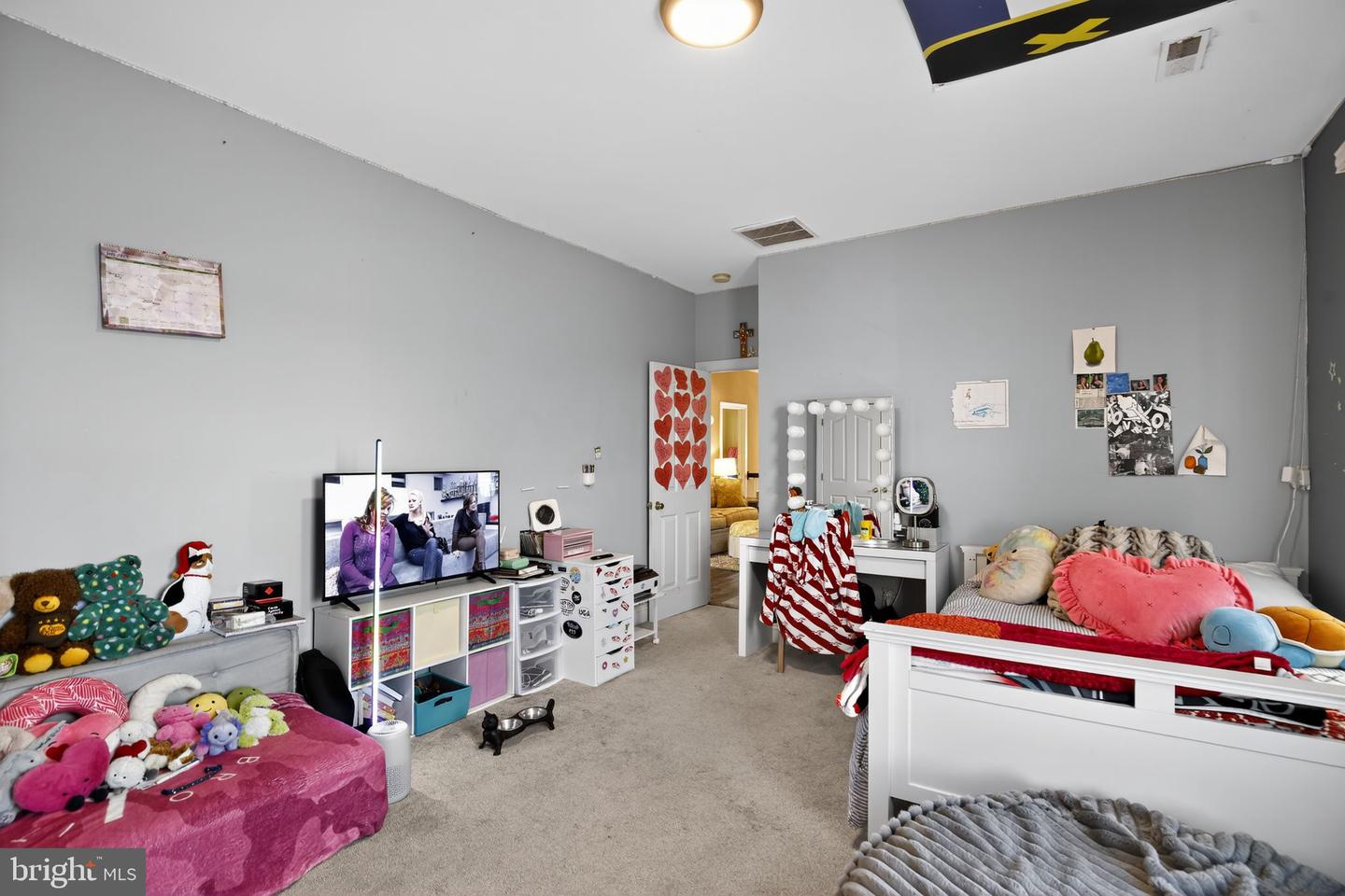 Baltimore, Maryland, 21220, United States, 5 Bedrooms Bedrooms, ,4 BathroomsBathrooms,Residential,Active,1985595