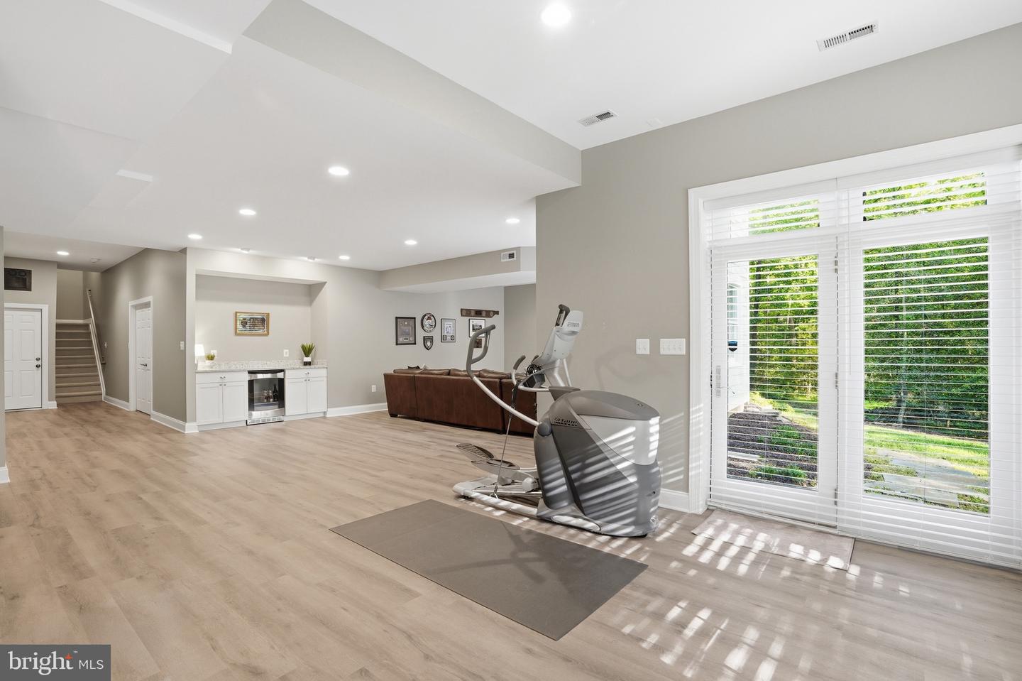 Great Falls, Virginia, 22066, United States, 5 Bedrooms Bedrooms, ,7 BathroomsBathrooms,Residential,Active,2044999