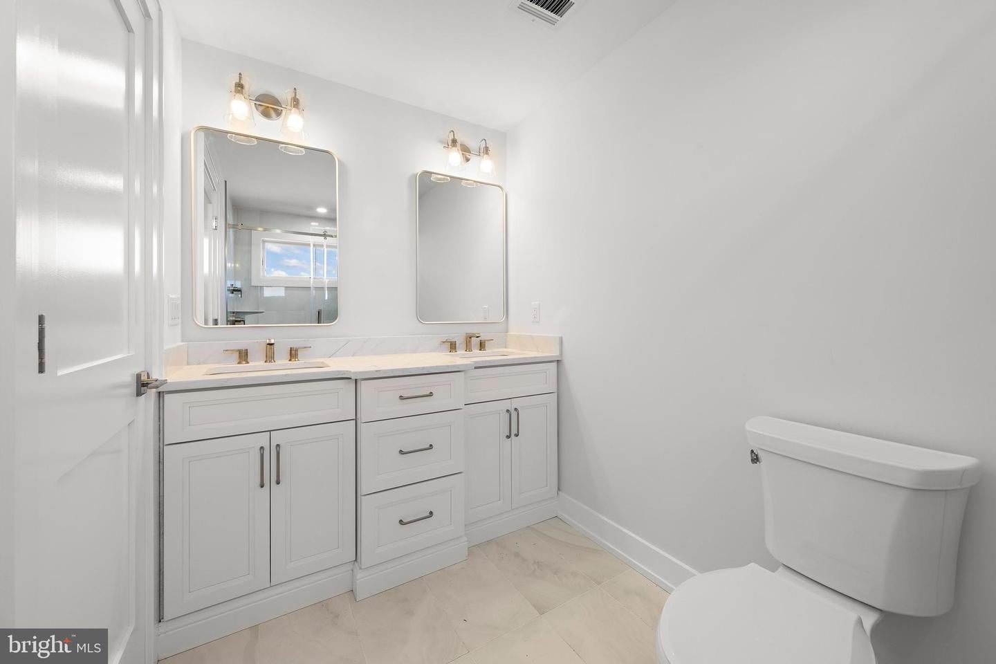 Long Beach Township, New Jersey, 08008, United States, 6 Bedrooms Bedrooms, ,6 BathroomsBathrooms,Residential,Active,1927658