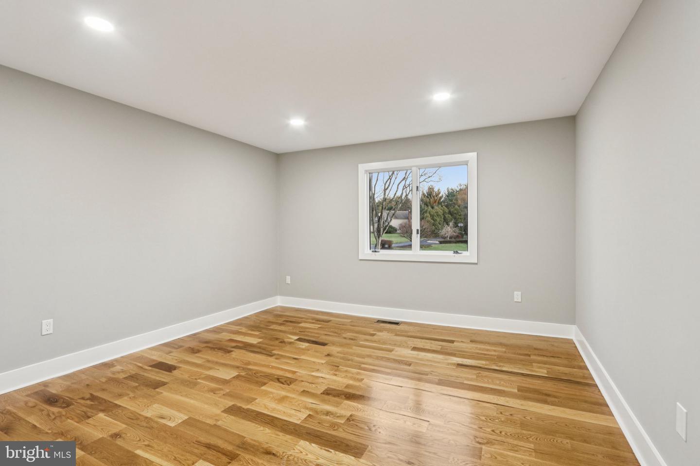 Yardley, Pennsylvania, 19067, United States, 4 Bedrooms Bedrooms, ,4 BathroomsBathrooms,Residential,Active,2002598