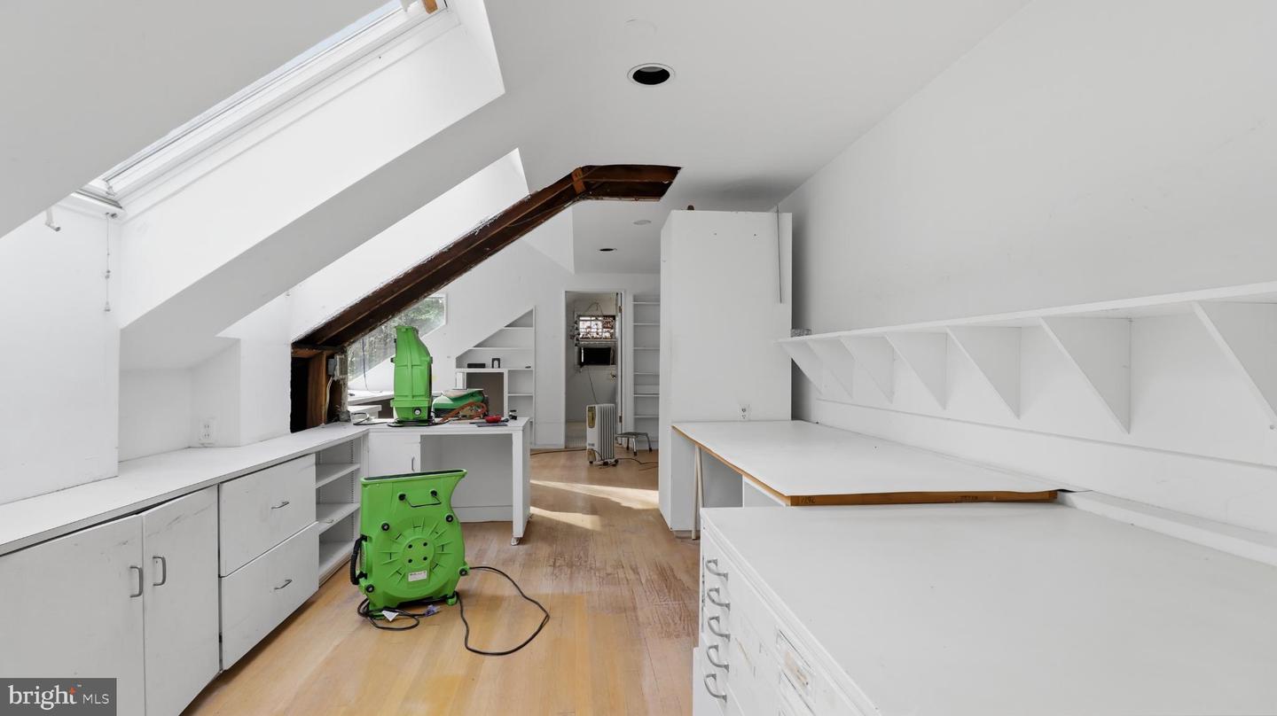 Washington, District Of Columbia, 20007, United States, ,Residential,Active,2002600