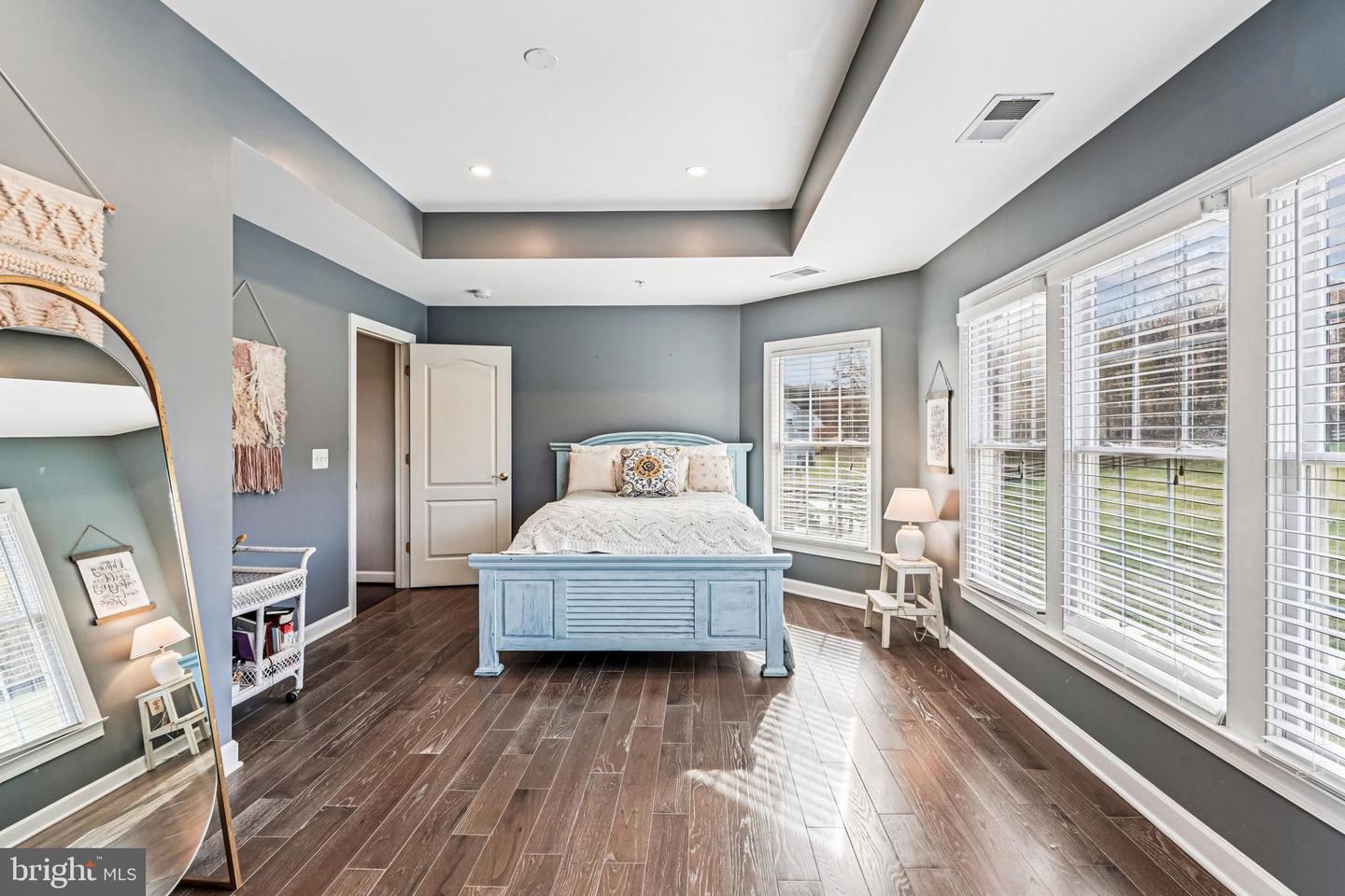 Leesburg, Virginia, 20175, United States, 5 Bedrooms Bedrooms, ,6 BathroomsBathrooms,Residential,Active,1987213