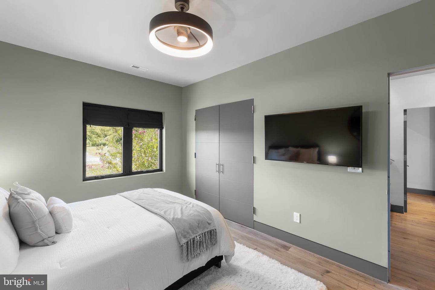 Berryville, Virginia, 22611, United States, 4 Bedrooms Bedrooms, ,4 BathroomsBathrooms,Residential,Active,1945547