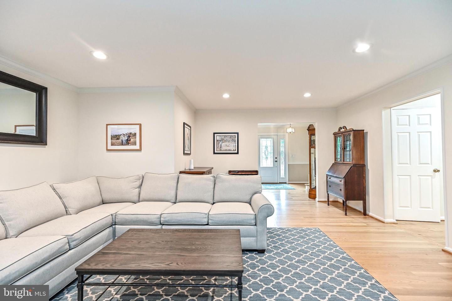 Herndon, Virginia, 20171, United States, 4 Bedrooms Bedrooms, ,4 BathroomsBathrooms,Residential,Active,1944069