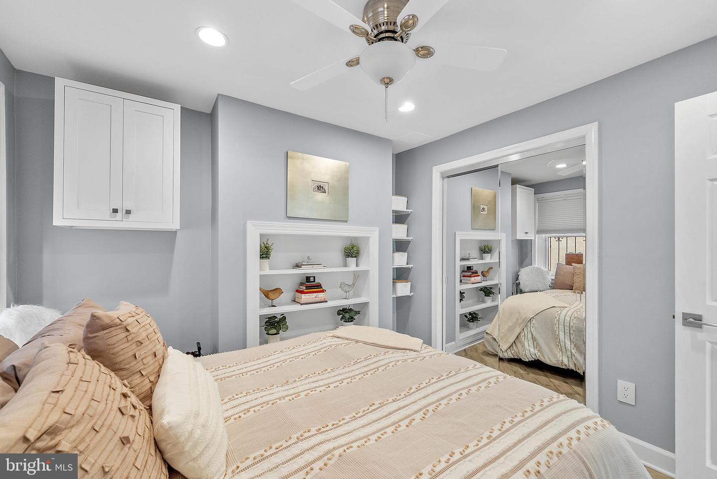 Washington, District Of Columbia, 20005, United States, 3 Bedrooms Bedrooms, ,4 BathroomsBathrooms,Residential,Active,1943762