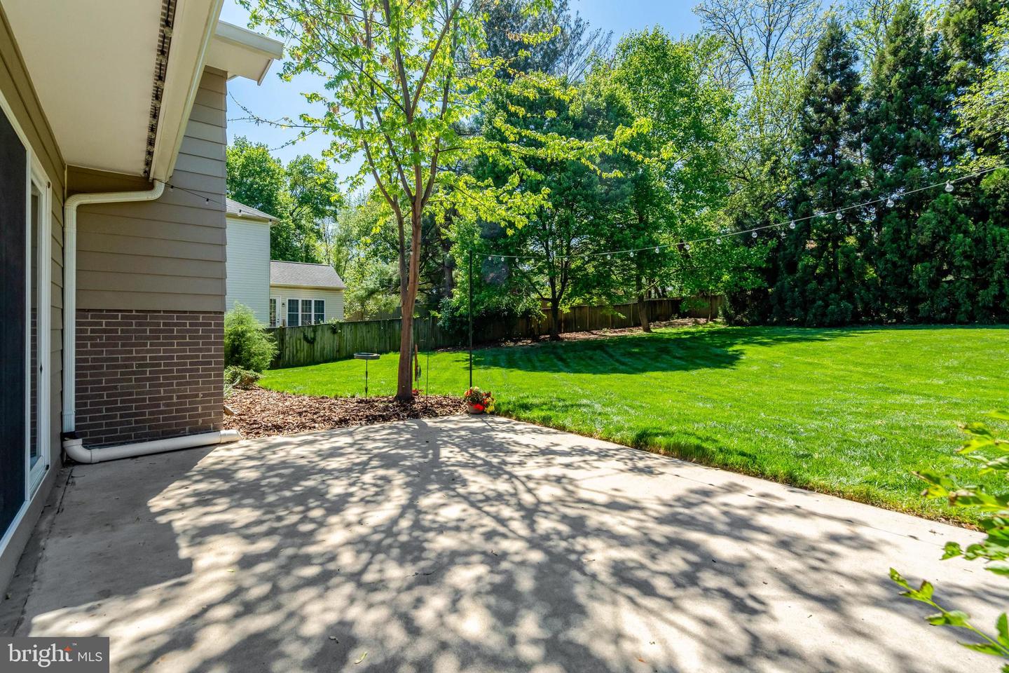 Fairfax, Virginia, 22030, United States, 4 Bedrooms Bedrooms, ,3 BathroomsBathrooms,Residential,Active,2045005