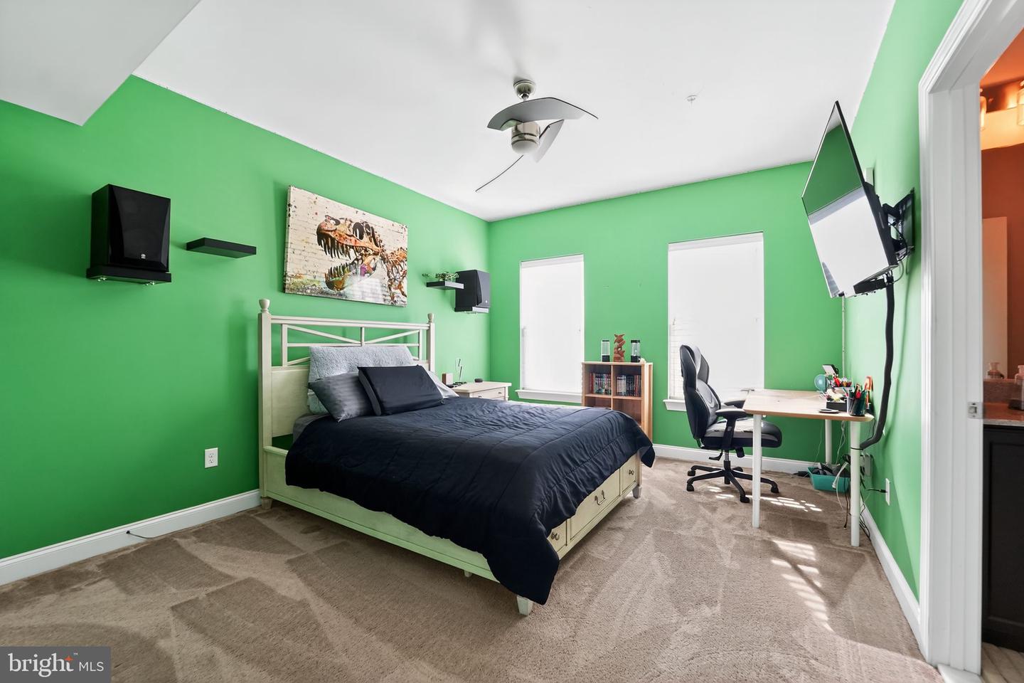 Middle River, Maryland, 21220, United States, 5 Bedrooms Bedrooms, ,5 BathroomsBathrooms,Residential,Active,1965821