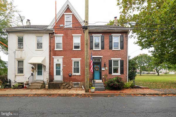 835 CROSS ST, POTTSTOWN, PA 19464 - Image 1