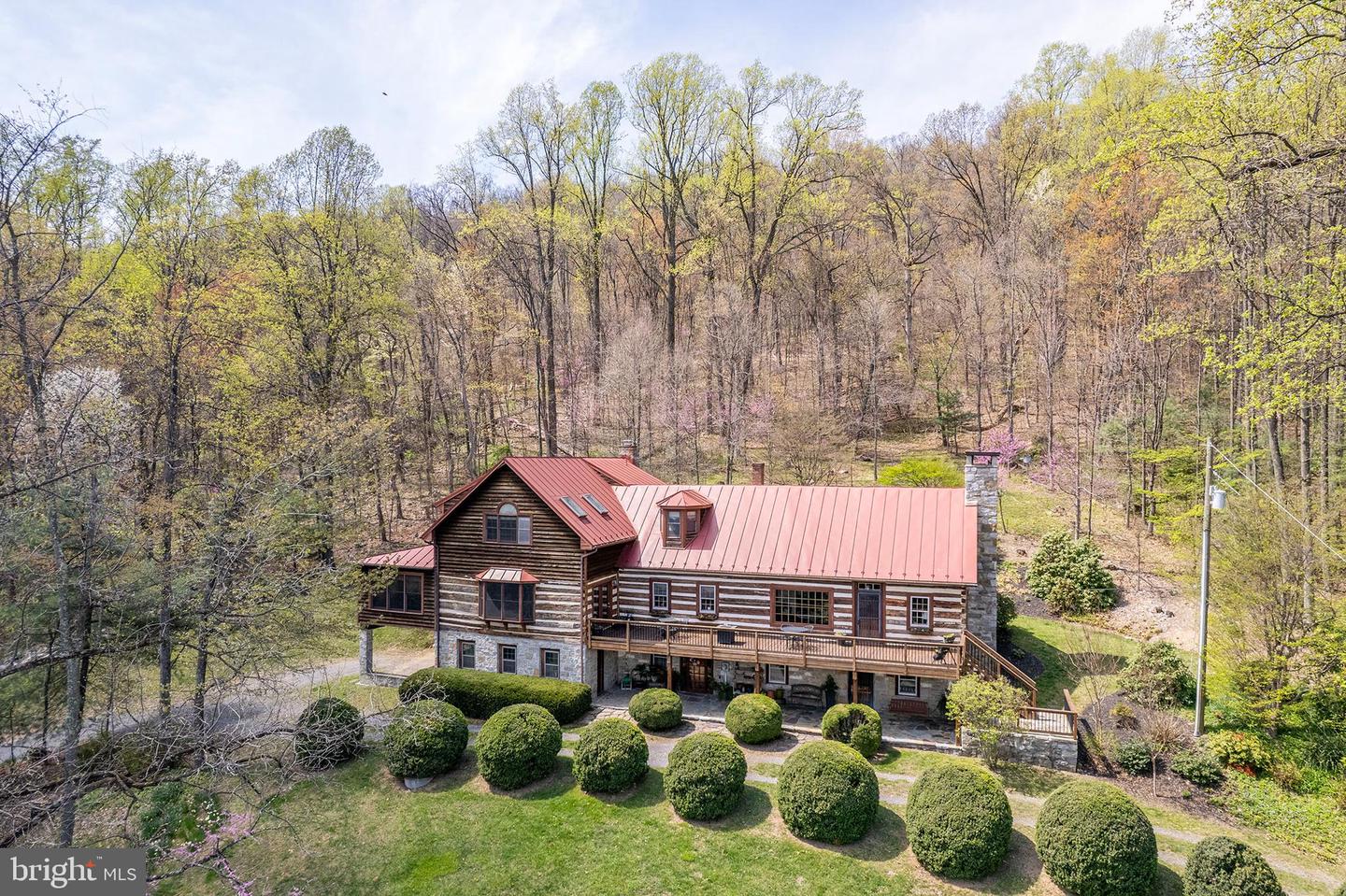 Winchester, Virginia, 22602, United States, 4 Bedrooms Bedrooms, ,4 BathroomsBathrooms,Residential,Active,2041509