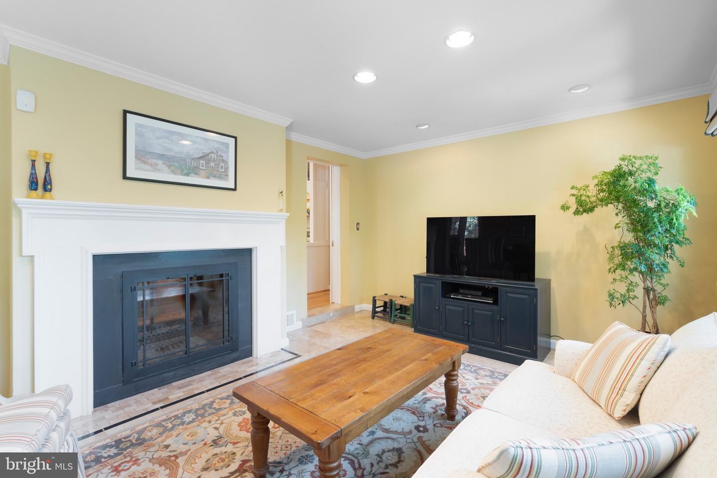 Arlington, Virginia, 22207, United States, 5 Bedrooms Bedrooms, ,4 BathroomsBathrooms,Residential,Active,1943764