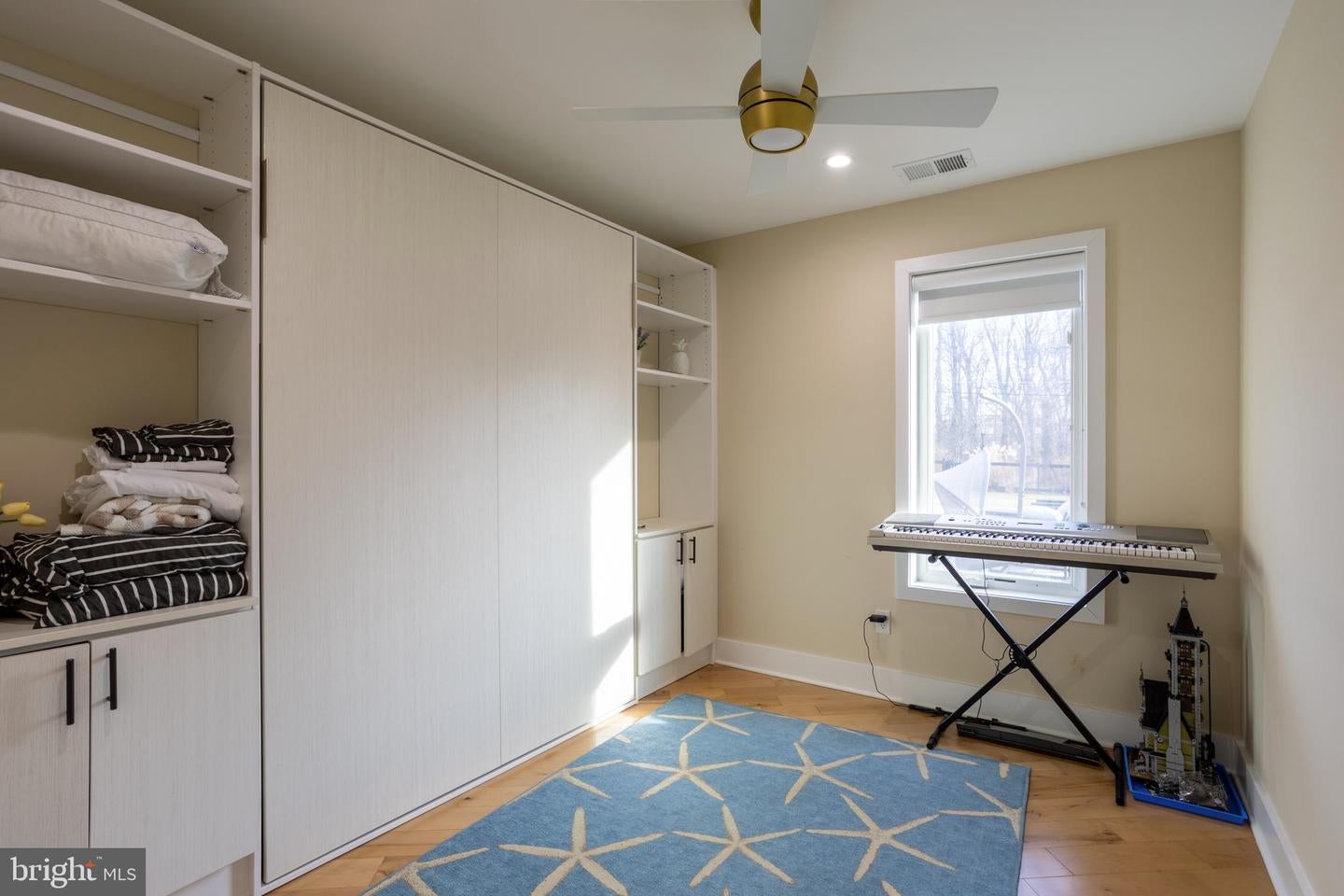 Pikesville, Maryland, 21208, United States, 6 Bedrooms Bedrooms, ,5 BathroomsBathrooms,Residential,Active,2010580