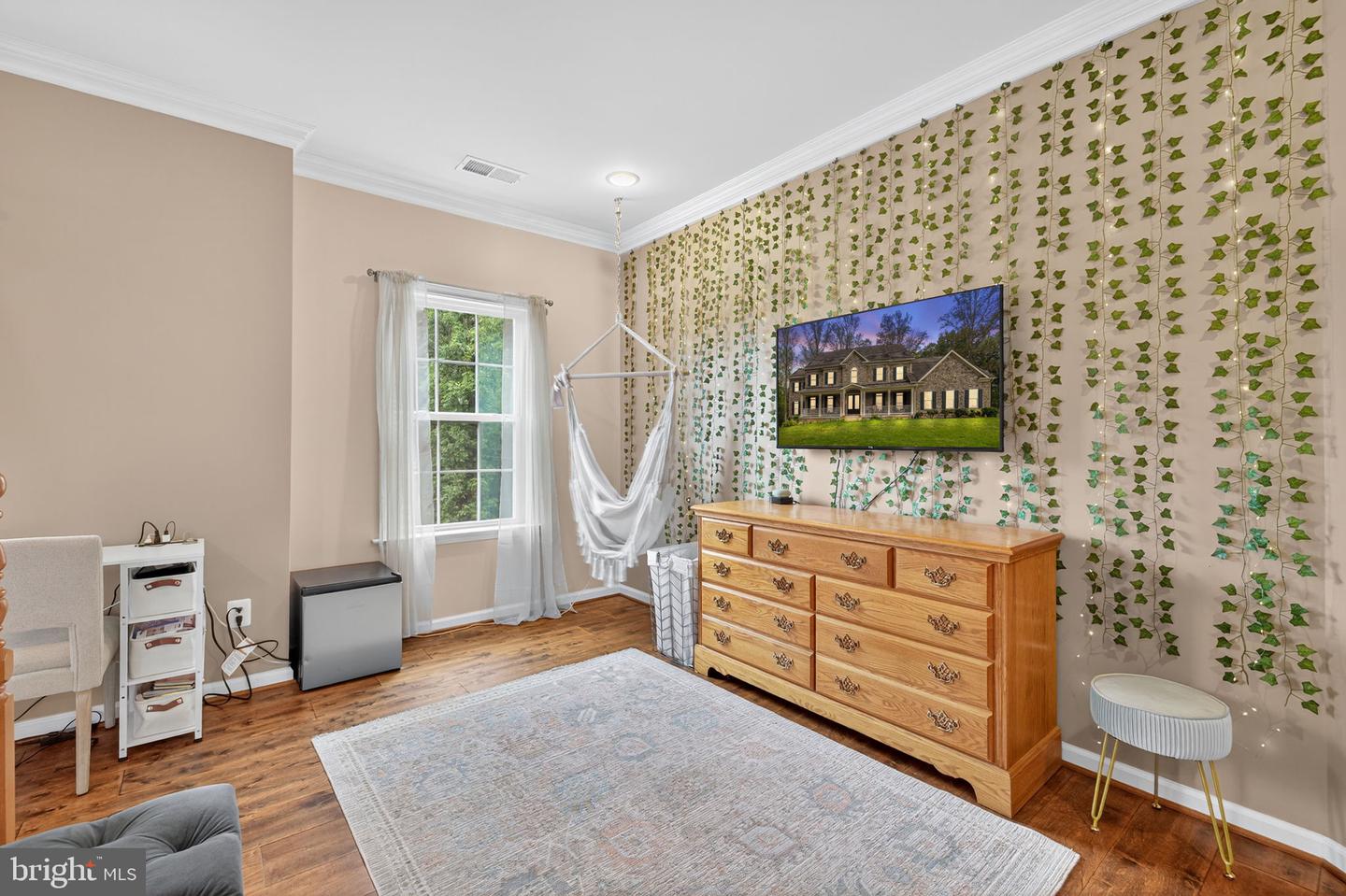 Ashburn, Virginia, 20148, United States, 5 Bedrooms Bedrooms, ,6 BathroomsBathrooms,Residential,Active,1952301