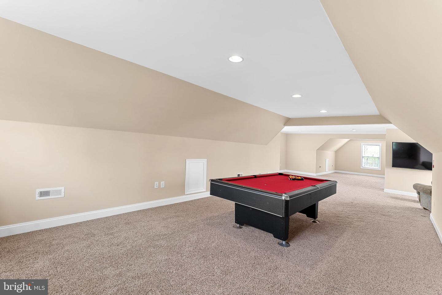 Annandale, Virginia, 22003, United States, 4 Bedrooms Bedrooms, ,4 BathroomsBathrooms,Residential,Active,2044601