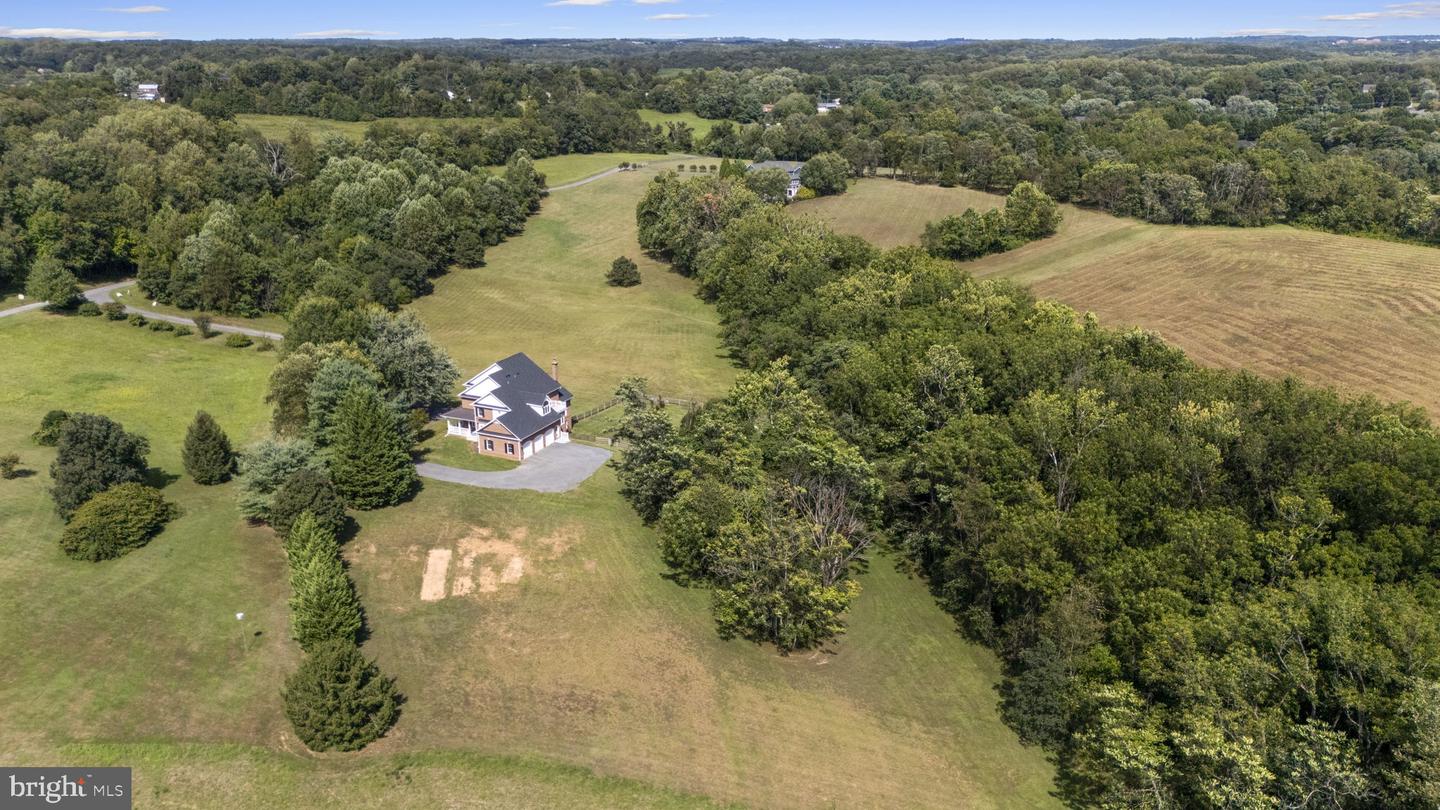 Boyds, Maryland, 20841, United States, 4 Bedrooms Bedrooms, ,4 BathroomsBathrooms,Residential,Active,1936102