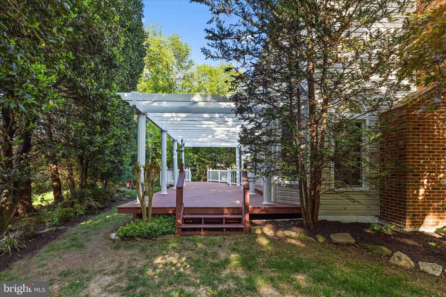 Centreville, Virginia, 20121, United States, 4 Bedrooms Bedrooms, ,3 BathroomsBathrooms,Residential,Contingent,2045785