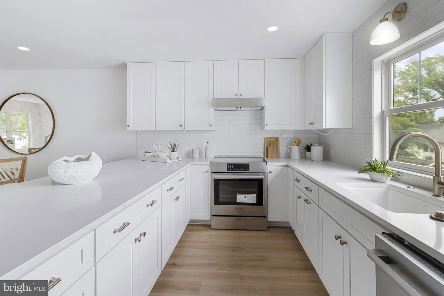 Arlington, Virginia, 22201, United States, 4 Bedrooms Bedrooms, ,5 BathroomsBathrooms,Residential,Active,1943821