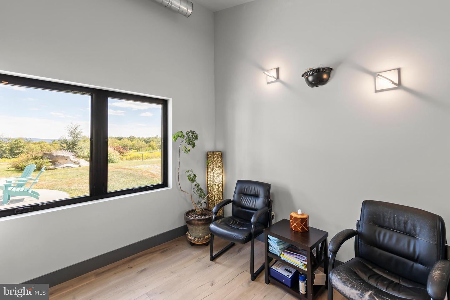 Berryville, Virginia, 22611, United States, 4 Bedrooms Bedrooms, ,4 BathroomsBathrooms,Residential,Active,1945547