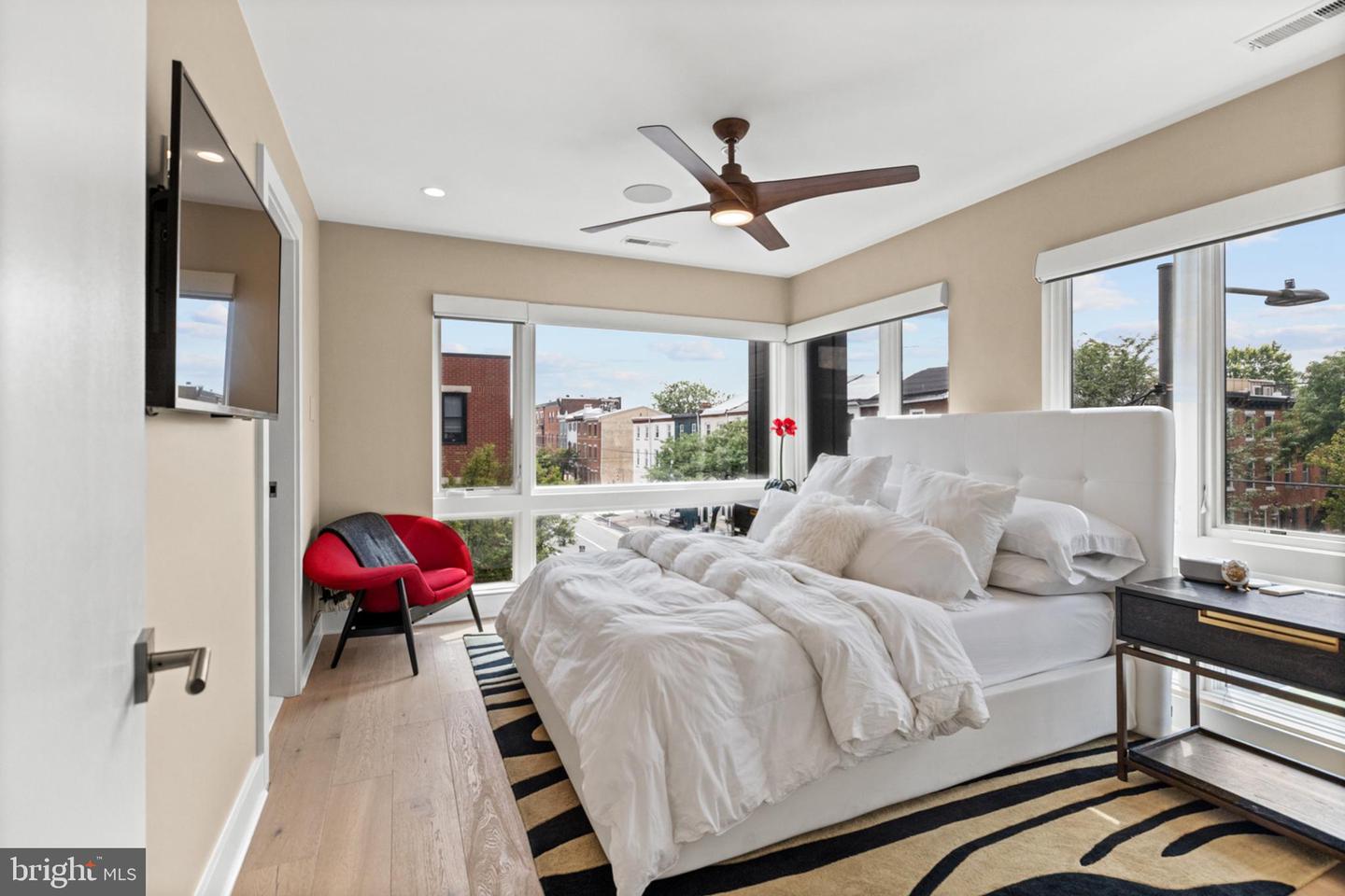 Philadelphia, Pennsylvania, 19146, United States, ,6 BathroomsBathrooms,Residential,Active,1862906