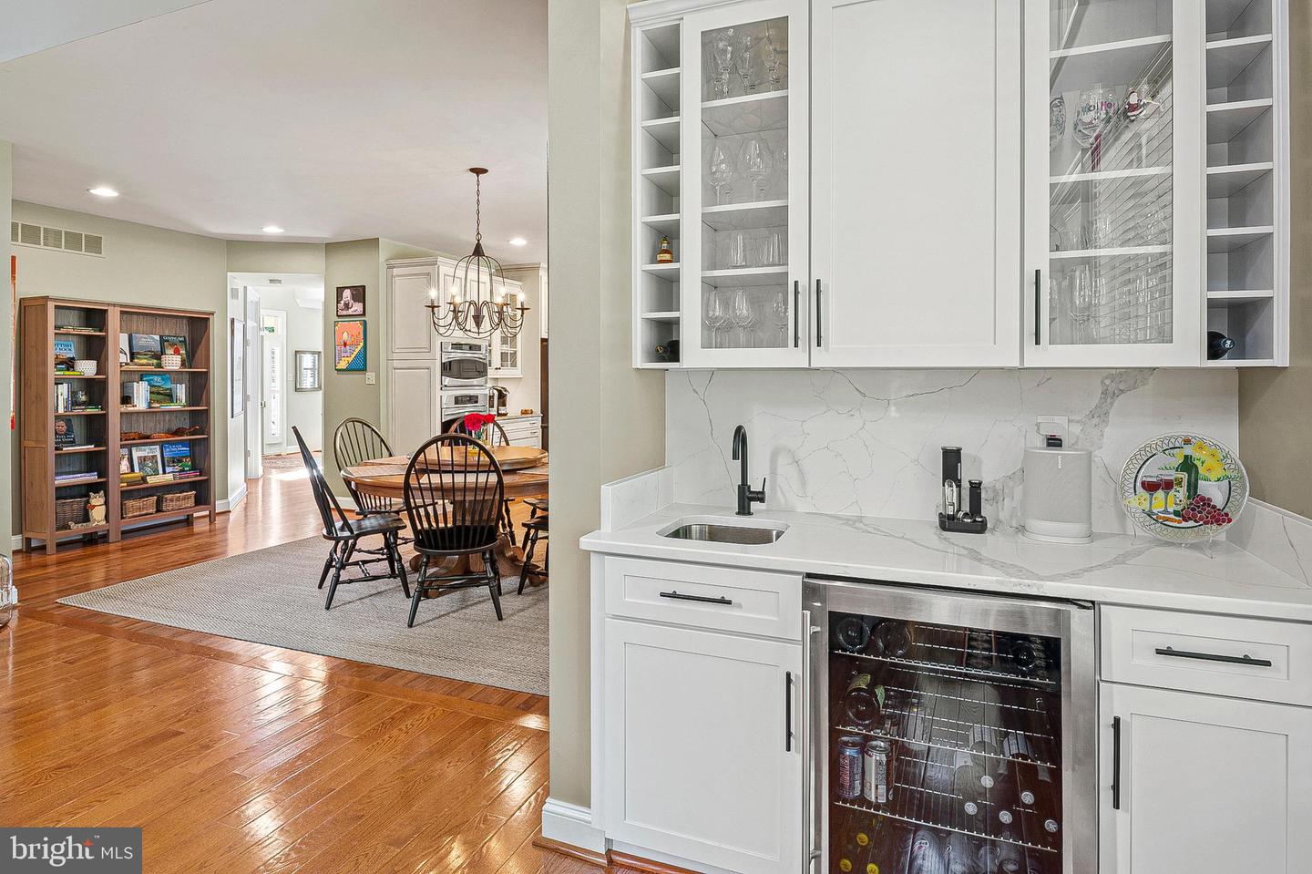 Columbia, Maryland, 21044, United States, 4 Bedrooms Bedrooms, ,3 BathroomsBathrooms,Residential,Active,1934807