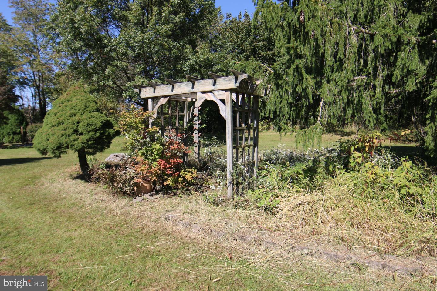 Grantville, Pennsylvania, 17028, United States, ,4 BathroomsBathrooms,Residential,Contingent,1704041