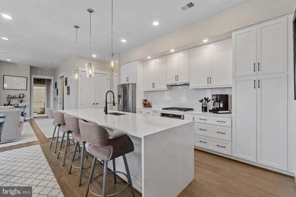 5 STATIONMASTER ST SE APT 400, LEESBURG, VA 20175 - Image 4597004d59ca5665143c93a089d3588a2175b06b