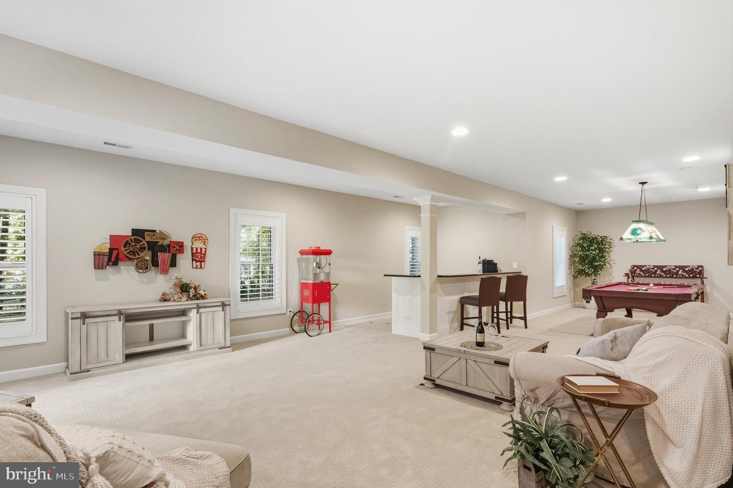 Haymarket, Virginia, 20169, United States, 5 Bedrooms Bedrooms, ,5 BathroomsBathrooms,Residential,Active,1961953