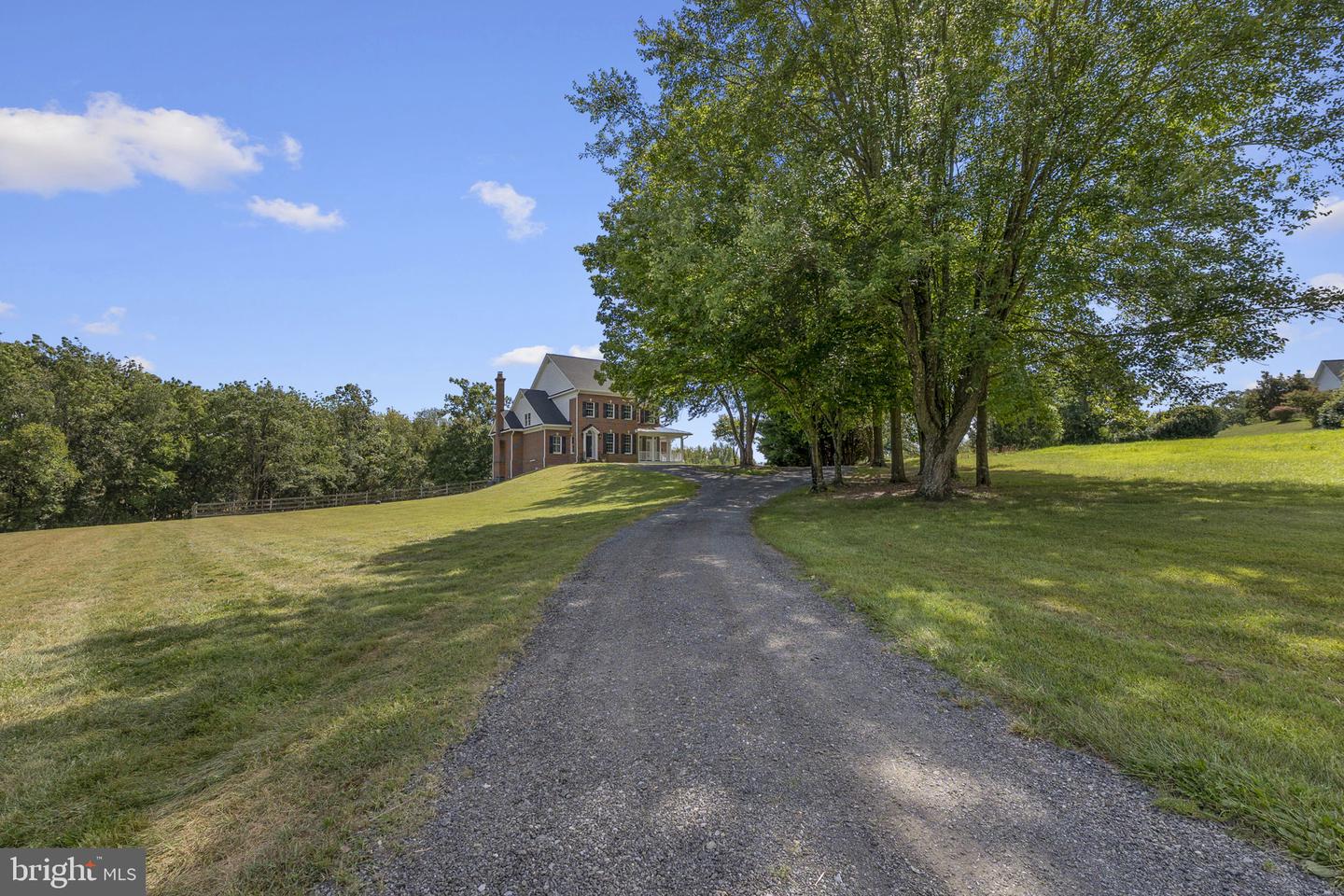 Boyds, Maryland, 20841, United States, 4 Bedrooms Bedrooms, ,4 BathroomsBathrooms,Residential,Active,1936102