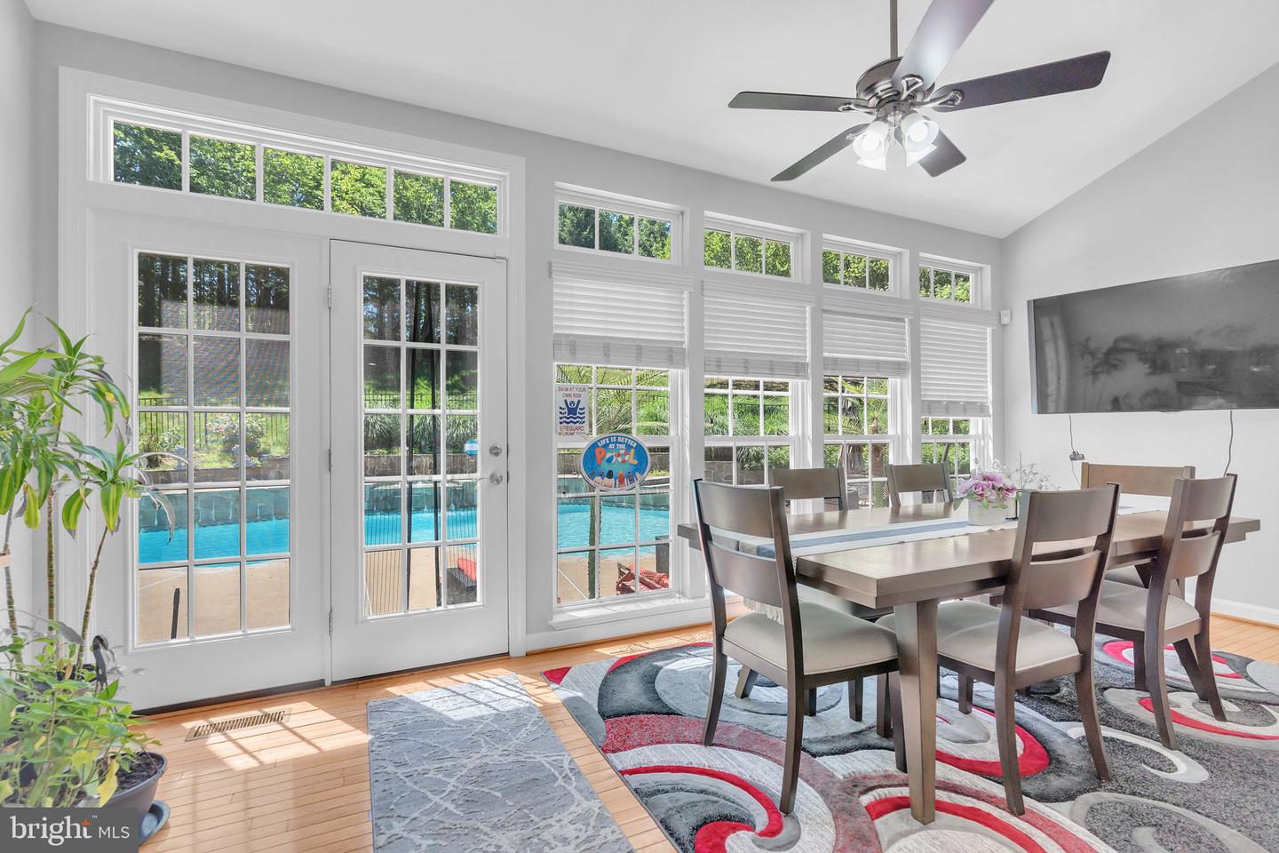 Manassas, Virginia, 20112, United States, 6 Bedrooms Bedrooms, ,5 BathroomsBathrooms,Residential,Active,2052030