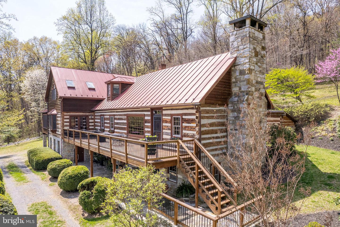 Winchester, Virginia, 22602, United States, 4 Bedrooms Bedrooms, ,4 BathroomsBathrooms,Residential,Active,2041509