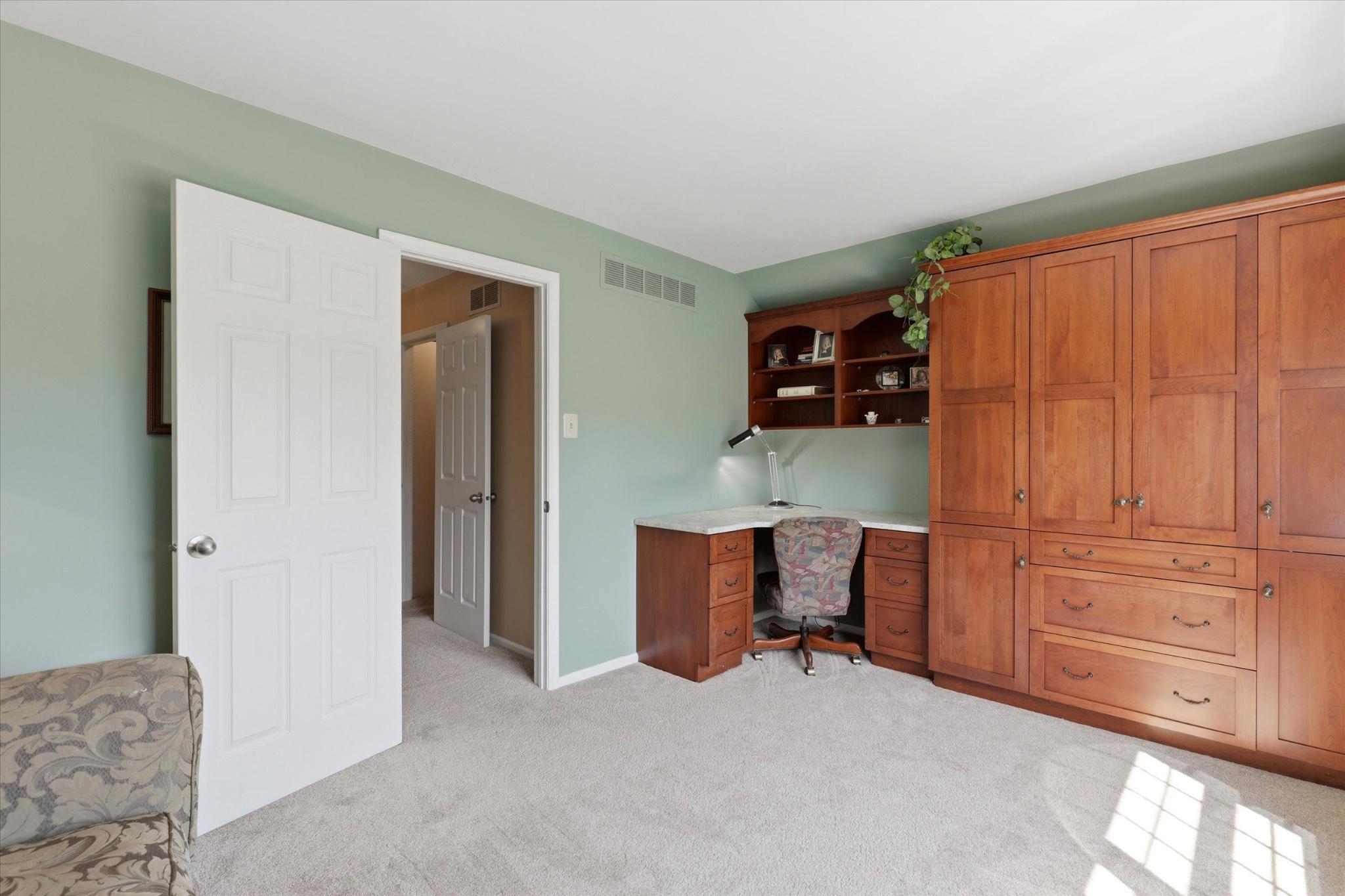 Ivyland, Pennsylvania, 18974, United States, 5 Bedrooms Bedrooms, ,4 BathroomsBathrooms,Residential,Active,2037544