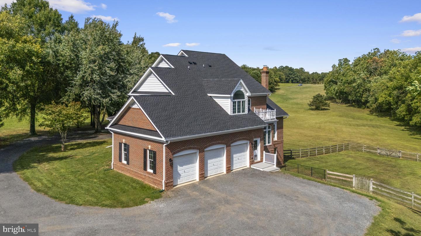 Boyds, Maryland, 20841, United States, 4 Bedrooms Bedrooms, ,4 BathroomsBathrooms,Residential,Active,1936102