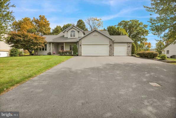 272 W WALNUT TREE DR, BLANDON, PA 19510 - Image 1