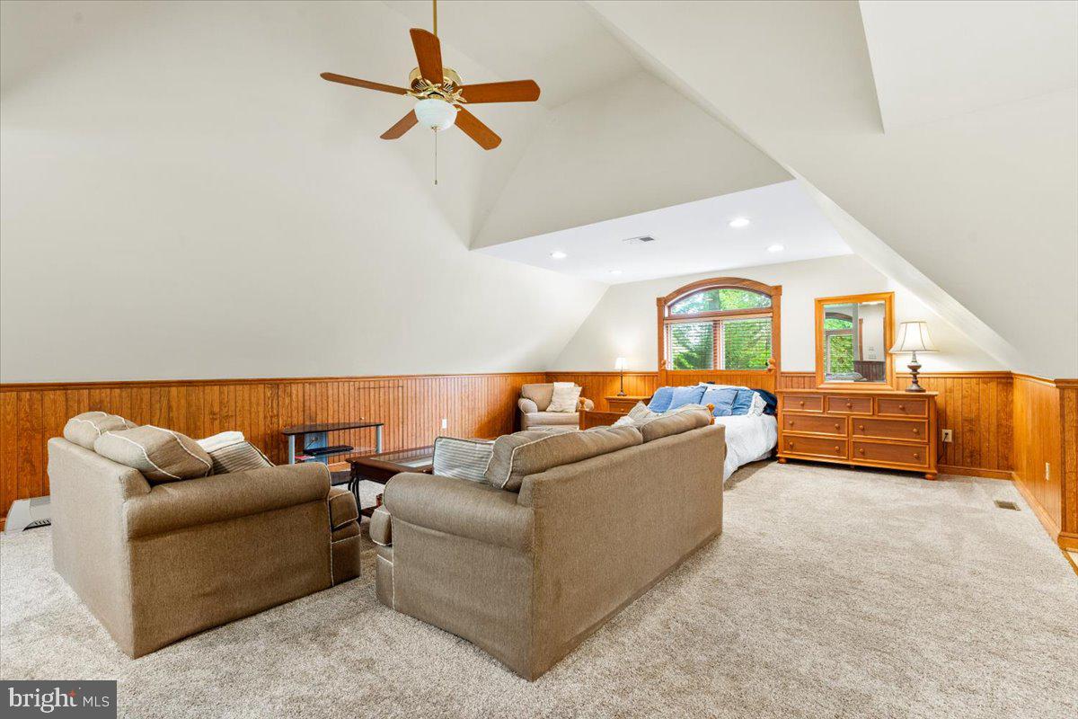 Frederick, Maryland, 21702, United States, 5 Bedrooms Bedrooms, ,8 BathroomsBathrooms,Residential,Active,2002354