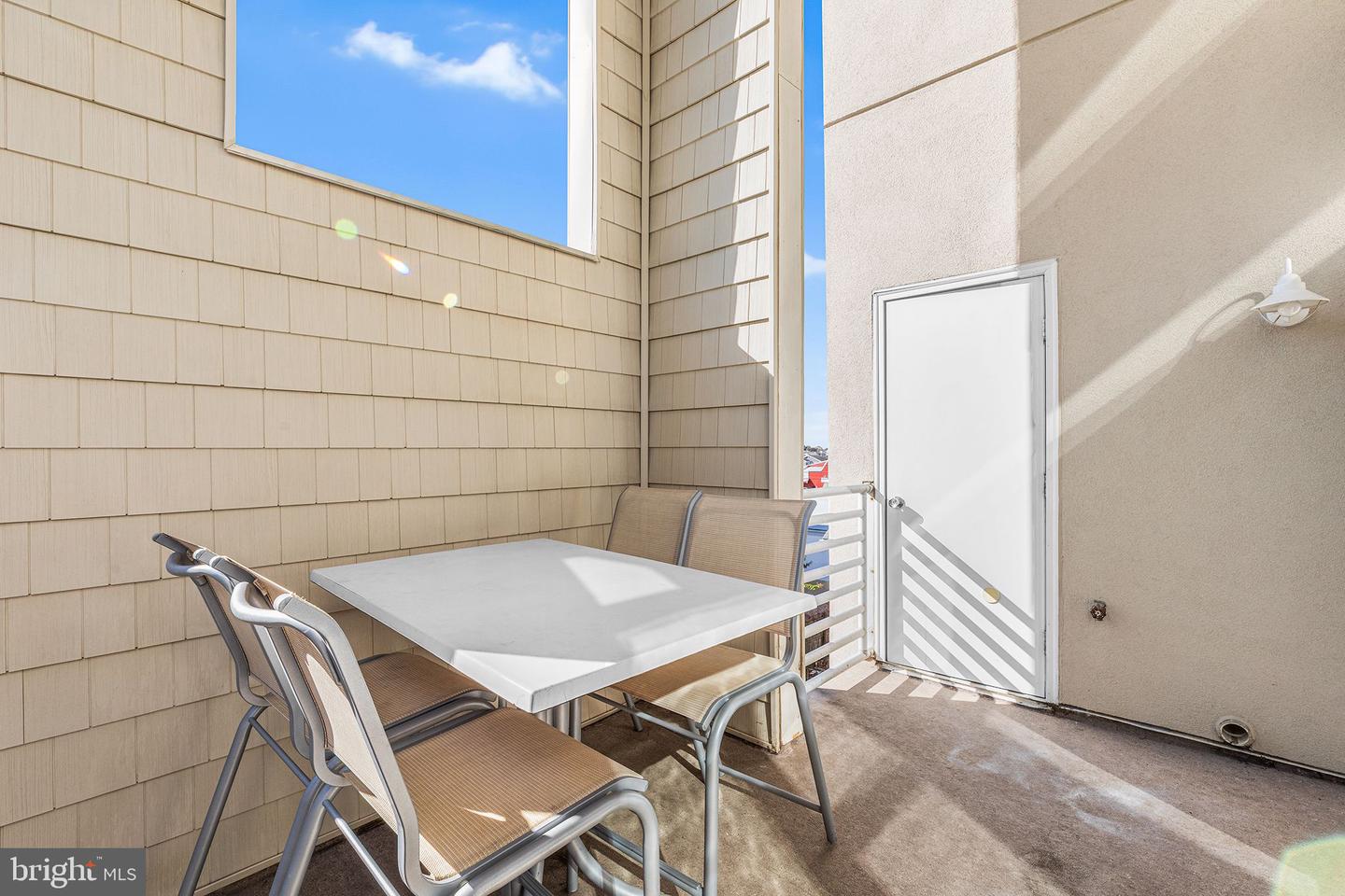 Fenwick Island, Delaware, 19944, United States, 6 Bedrooms Bedrooms, ,6 BathroomsBathrooms,Residential,Active,1973374