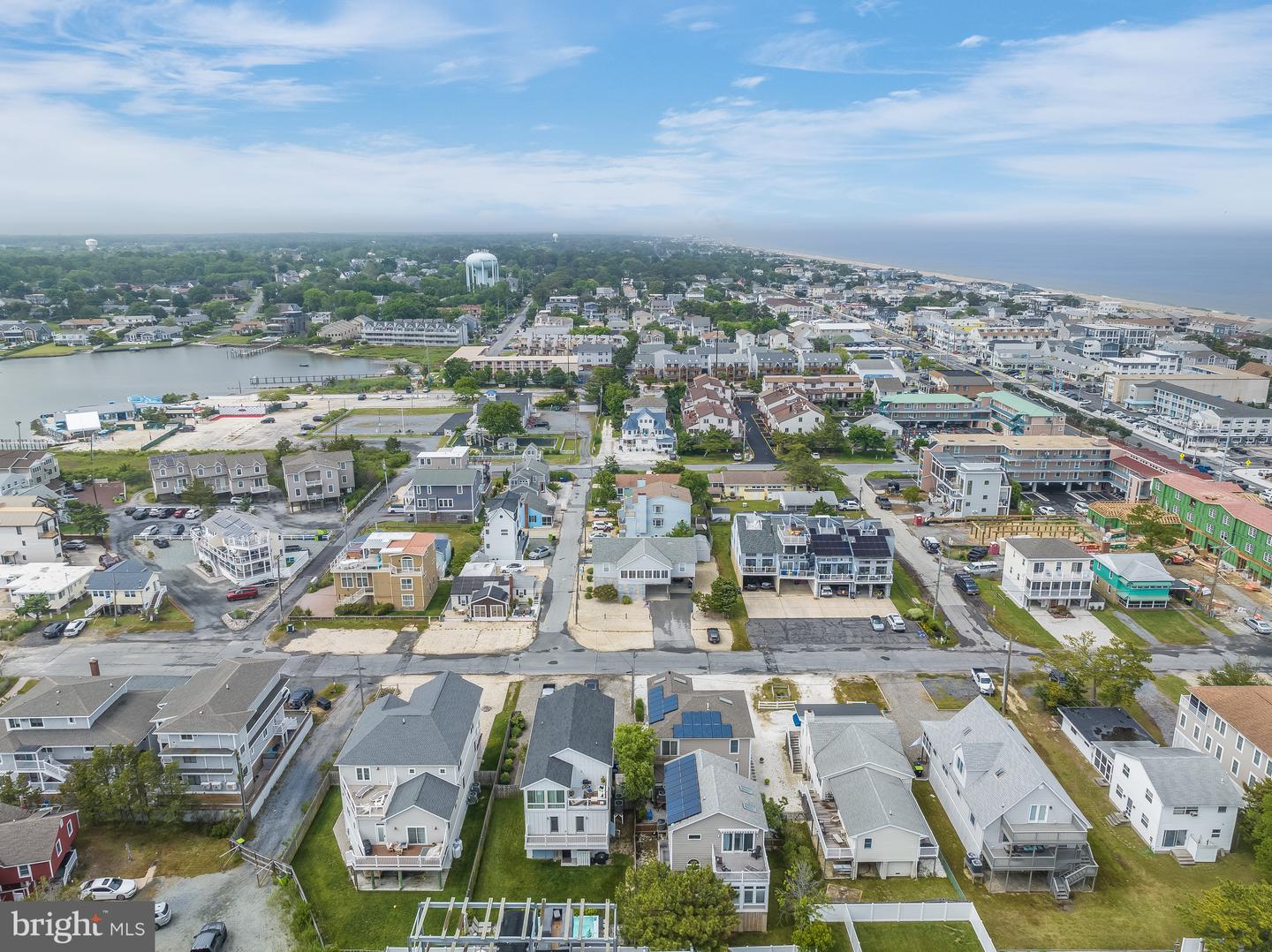 Dewey Beach, Delaware, 19971, United States, 5 Bedrooms Bedrooms, ,4 BathroomsBathrooms,Residential,Active,1934814