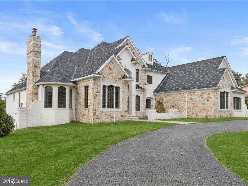 Potomac, Maryland, 20854, United States, 6 Bedrooms Bedrooms, ,7 BathroomsBathrooms,Residential,Active,1927645