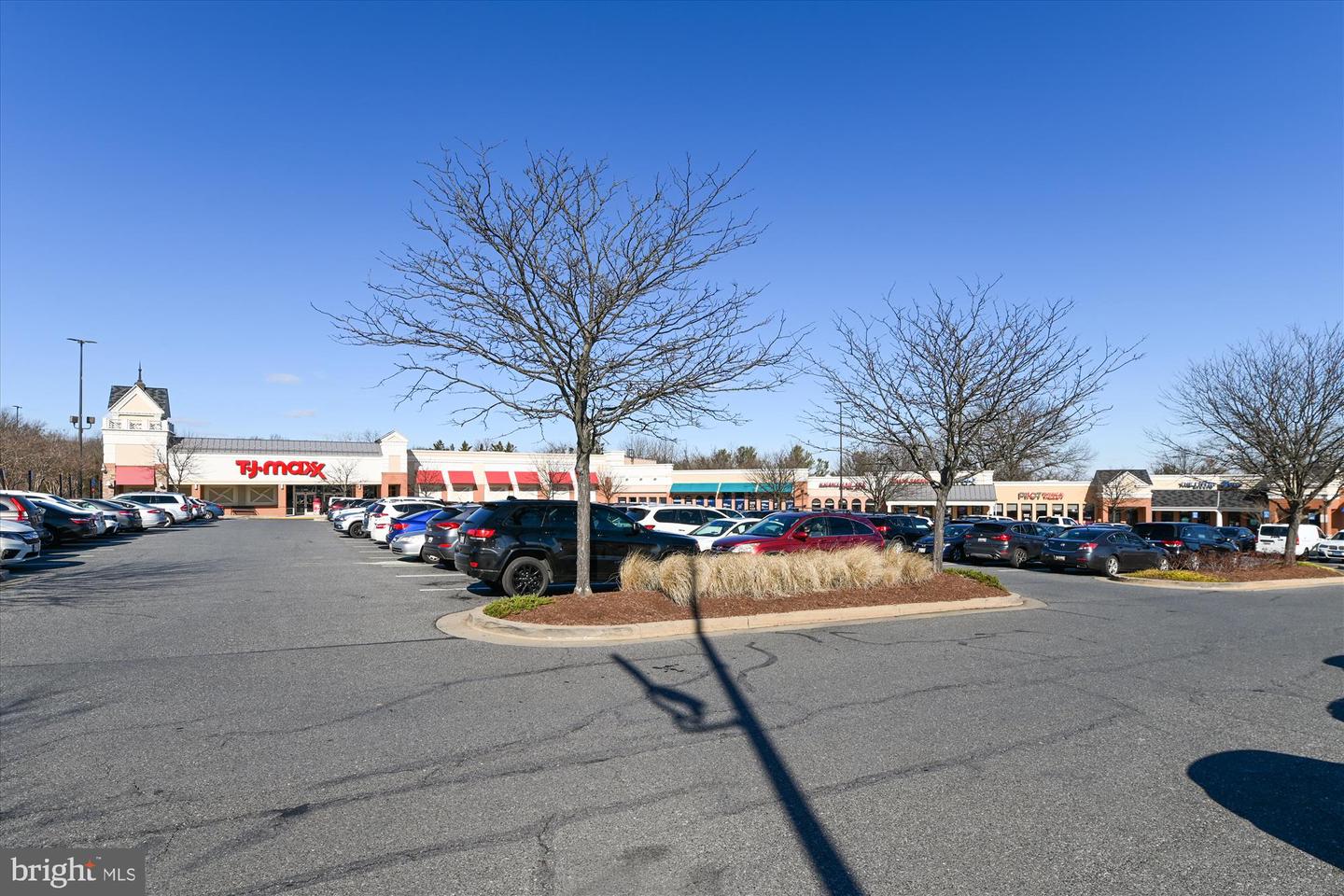 Olney, Maryland, 20832, United States, 4 Bedrooms Bedrooms, ,3 BathroomsBathrooms,Residential,Active,1969632