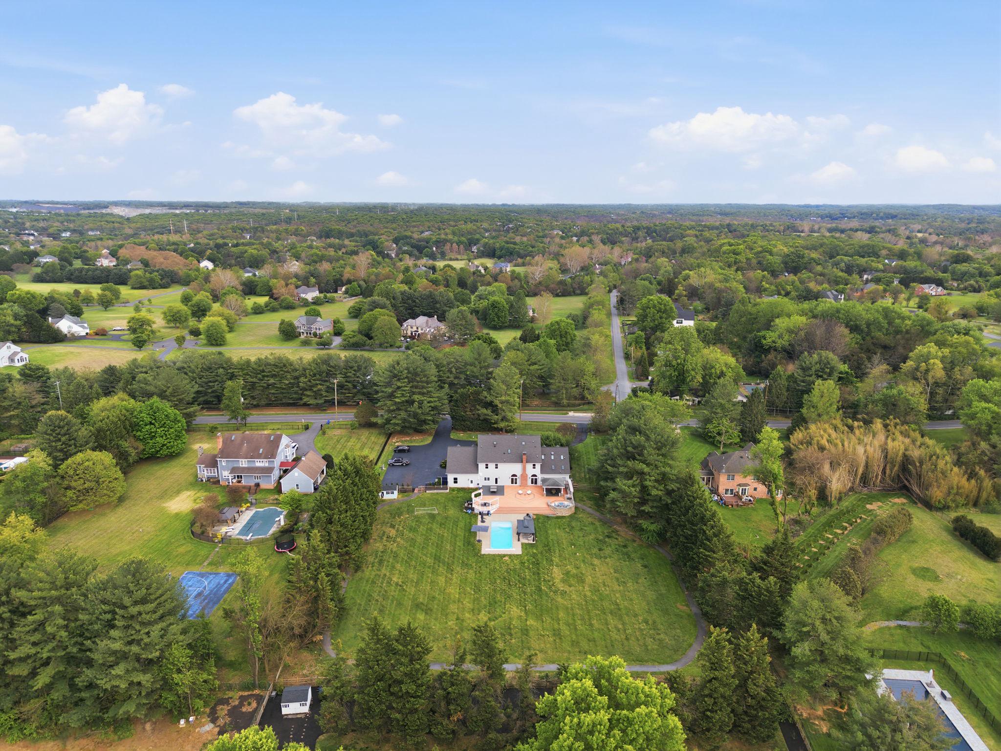 North Potomac, Maryland, 20878, United States, 7 Bedrooms Bedrooms, ,8 BathroomsBathrooms,Residential,Active,2044145