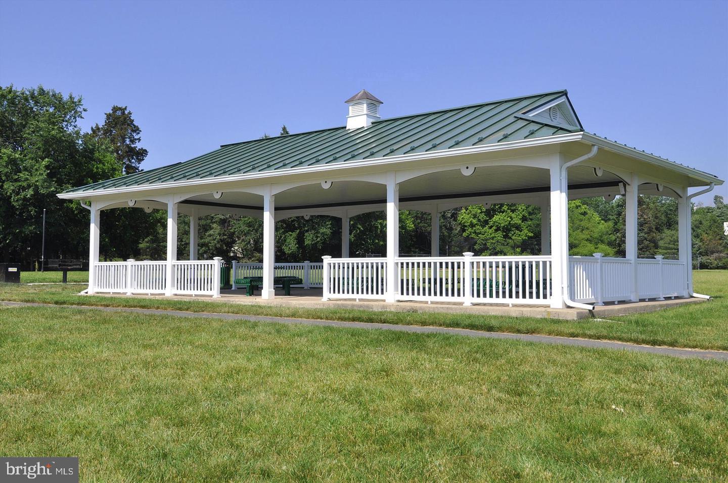 Ashburn, Virginia, 20147, United States, 5 Bedrooms Bedrooms, ,4 BathroomsBathrooms,Residential,Active,1988483