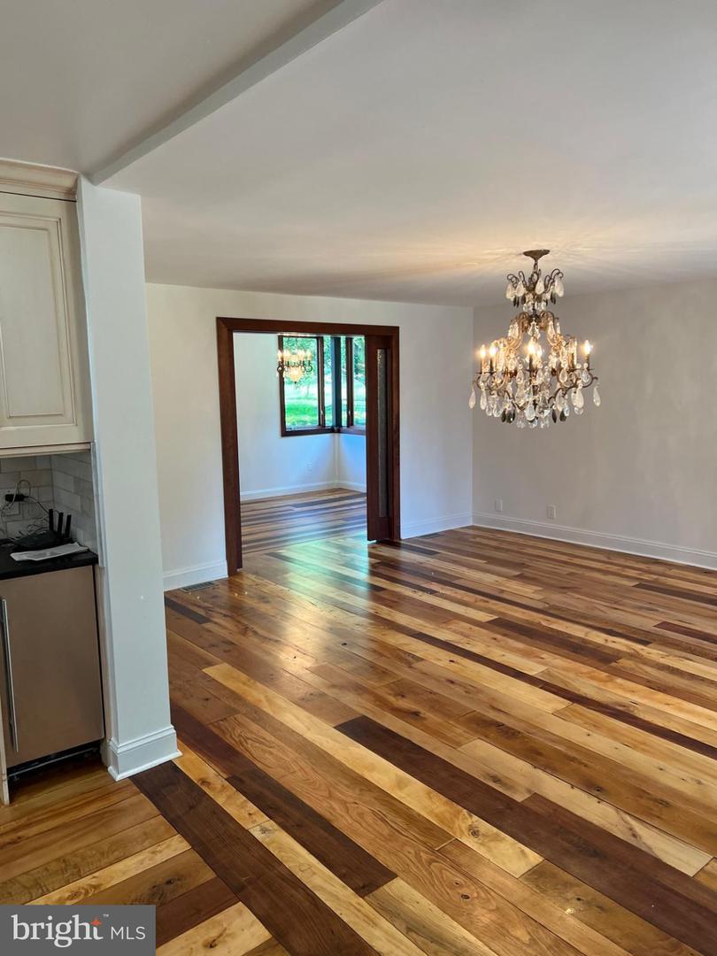 Rockville, Maryland, 20854, United States, 5 Bedrooms Bedrooms, ,4 BathroomsBathrooms,Residential,Active,2045050