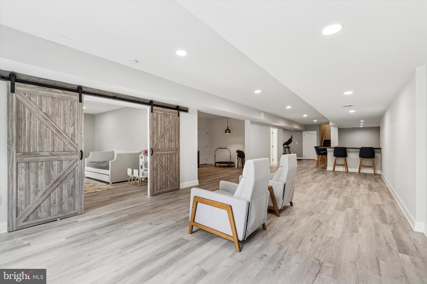 Kennett Square, Pennsylvania, 19348, United States, 5 Bedrooms Bedrooms, ,7 BathroomsBathrooms,Residential,Active,1953669