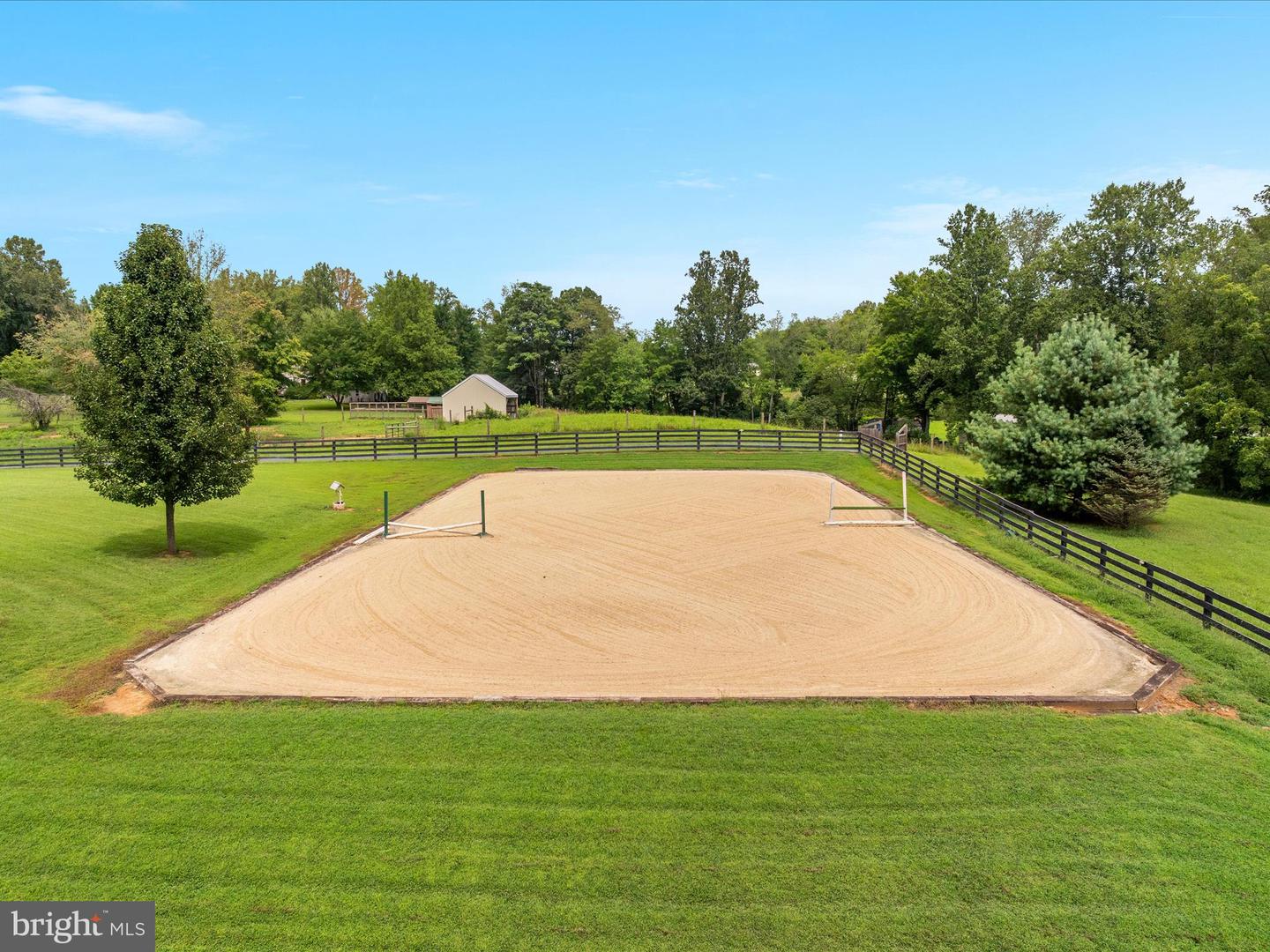 Amissville, Virginia, 20106, United States, 4 Bedrooms Bedrooms, ,4 BathroomsBathrooms,Residential,Active,1929462