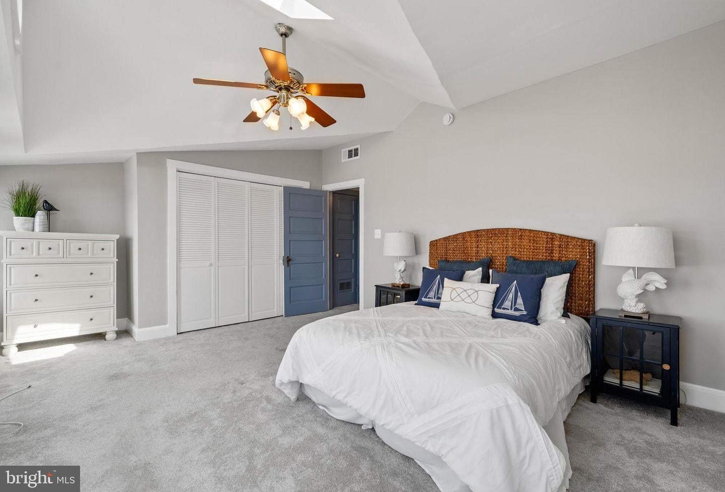 Cobb Island, Maryland, 20625, United States, 6 Bedrooms Bedrooms, ,6 BathroomsBathrooms,Residential,Contingent,1849506