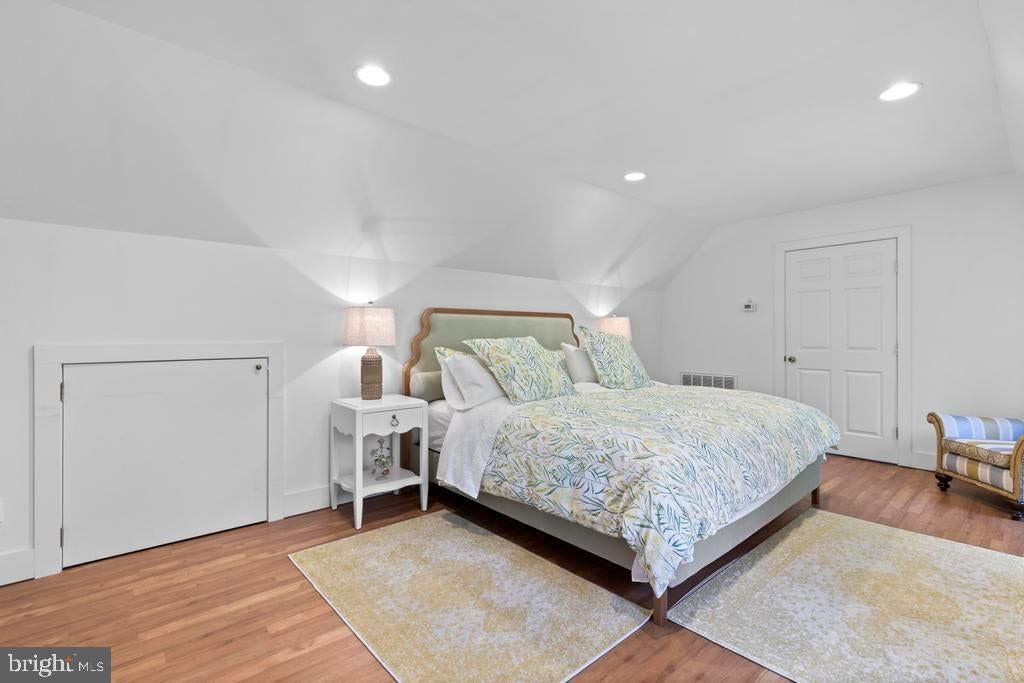 Rydal, Pennsylvania, 19046, United States, 5 Bedrooms Bedrooms, ,5 BathroomsBathrooms,Residential,Active,1953275
