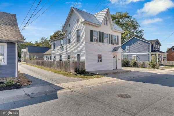 10 S KING ST, GEORGETOWN, DE 19947 - Image 1