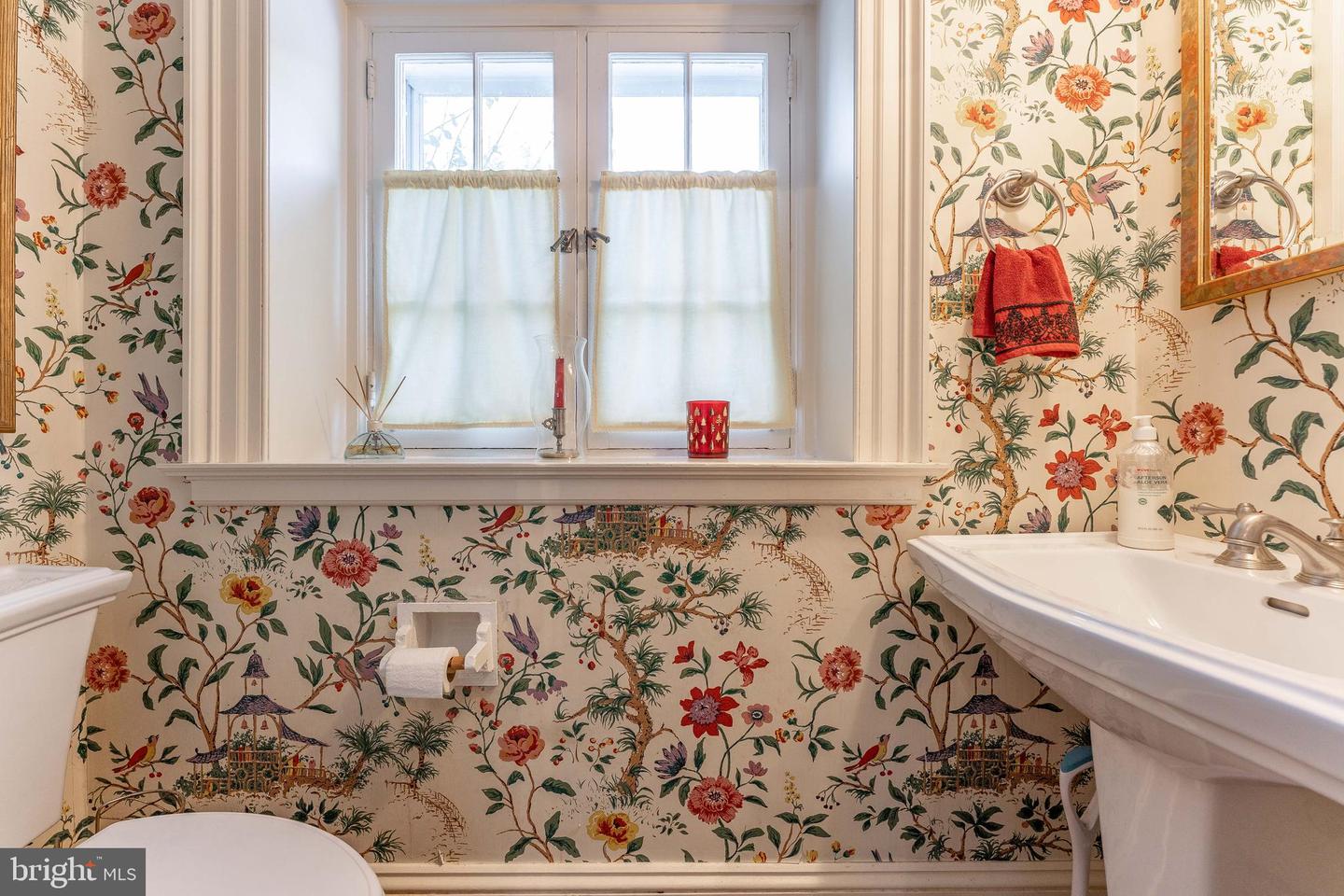 Jenkintown, Pennsylvania, 19046, United States, 6 Bedrooms Bedrooms, ,5 BathroomsBathrooms,Residential,Active,2010560