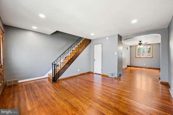 7504 ELMWOOD AVE, PHILADELPHIA, PA 19153 - Image 1